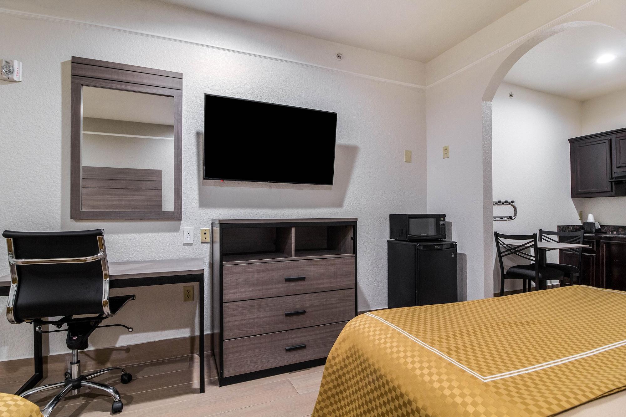 Scottish Inn And Suites Baytown Dış mekan fotoğraf