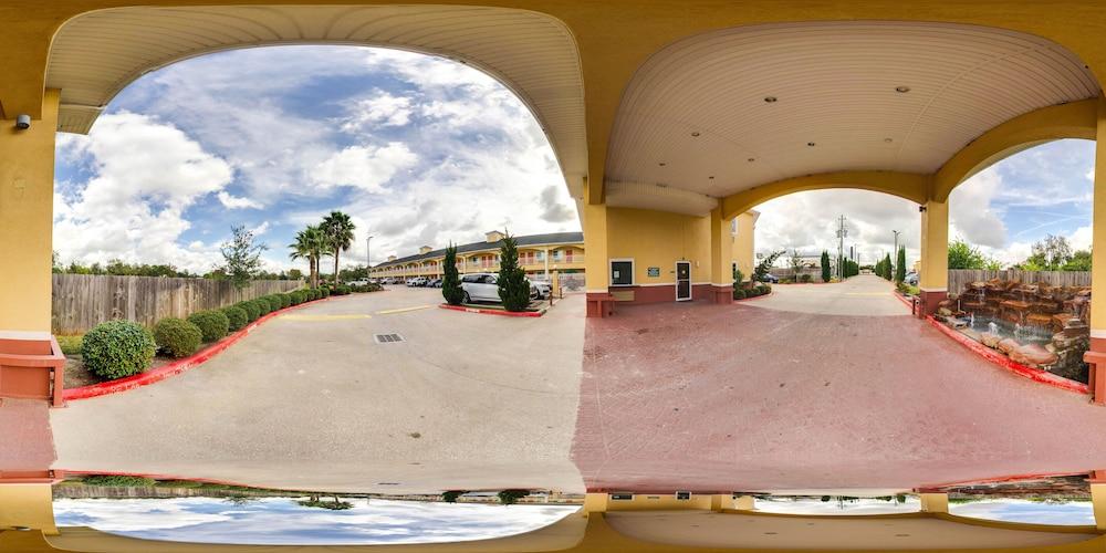 Scottish Inn And Suites Baytown Dış mekan fotoğraf