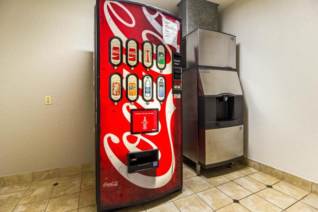 Scottish Inn And Suites Baytown Dış mekan fotoğraf