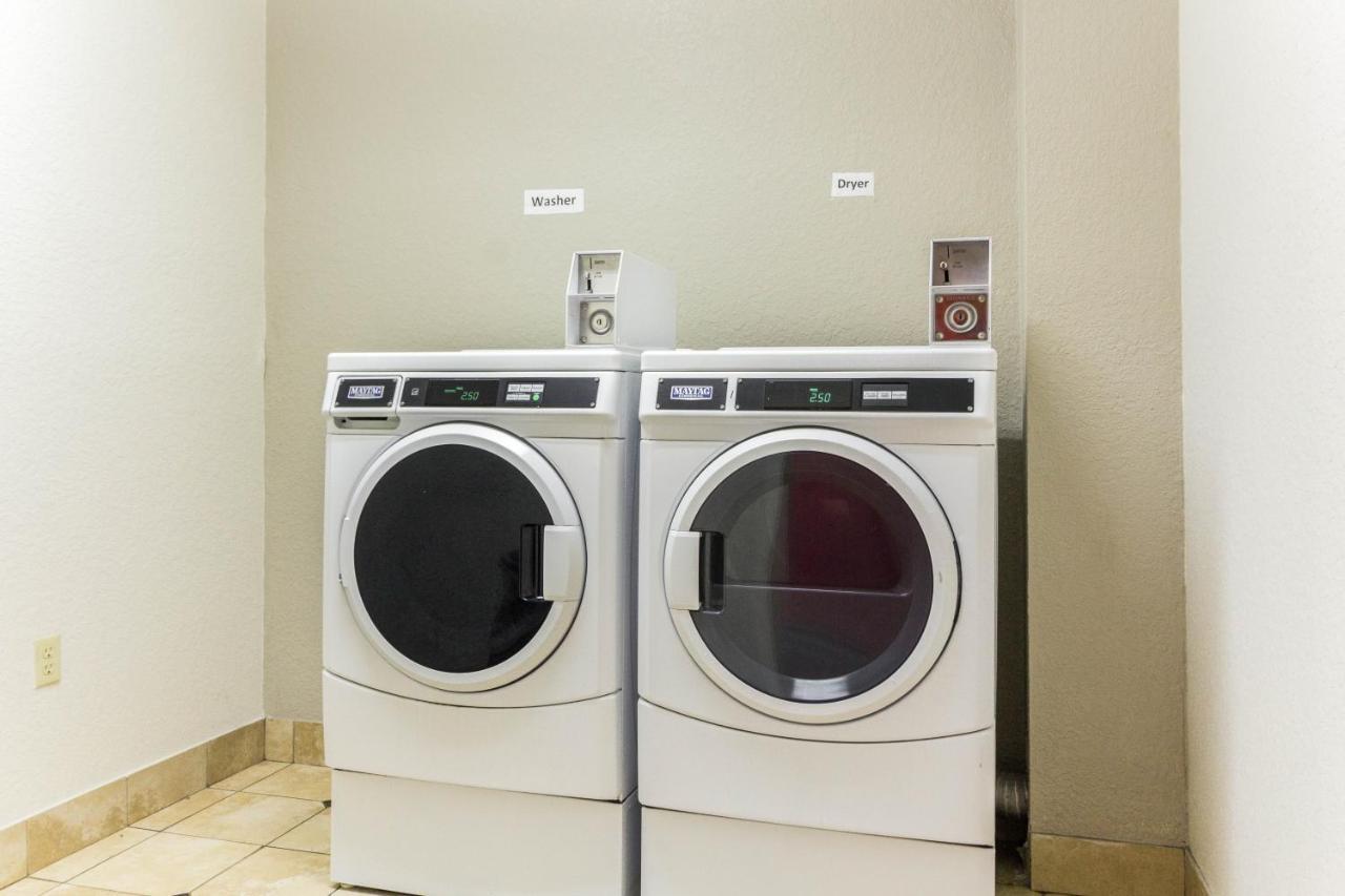 Scottish Inn And Suites Baytown Dış mekan fotoğraf